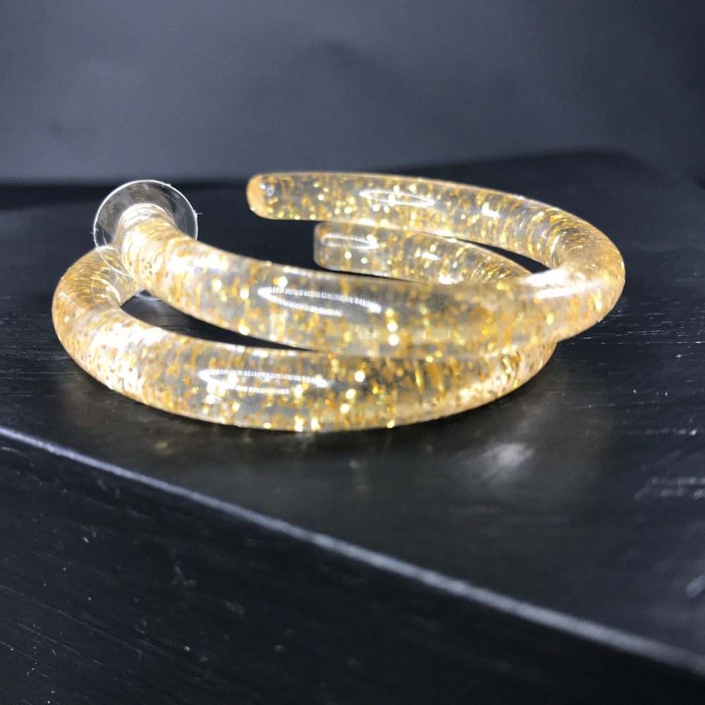 🆑 Glitter Hoops in Gold - Picture 3 of 5